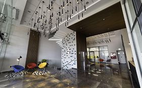Th Hotel & Vivienda